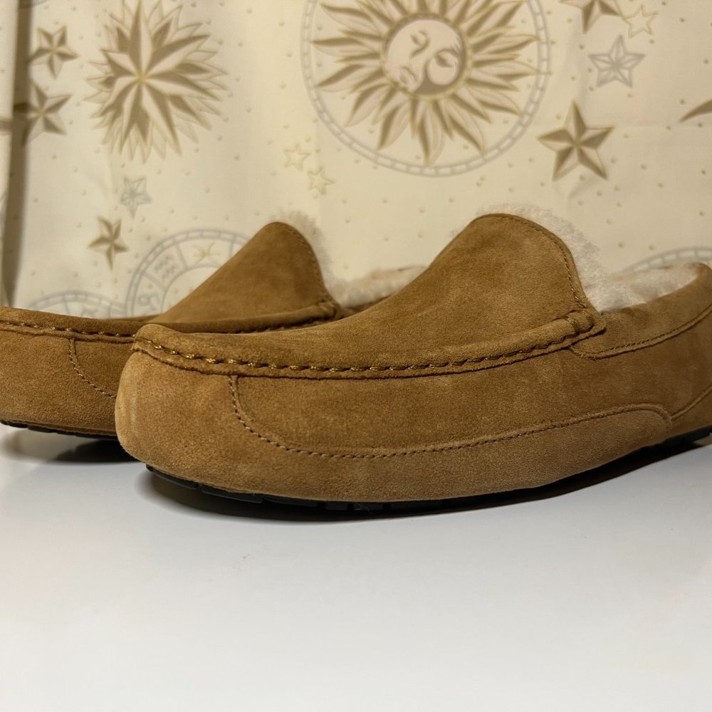 Mens UGGs Ascot Slippers size 12 new